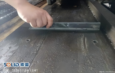 索雷技术:修复注塑机导轨磨损,恢